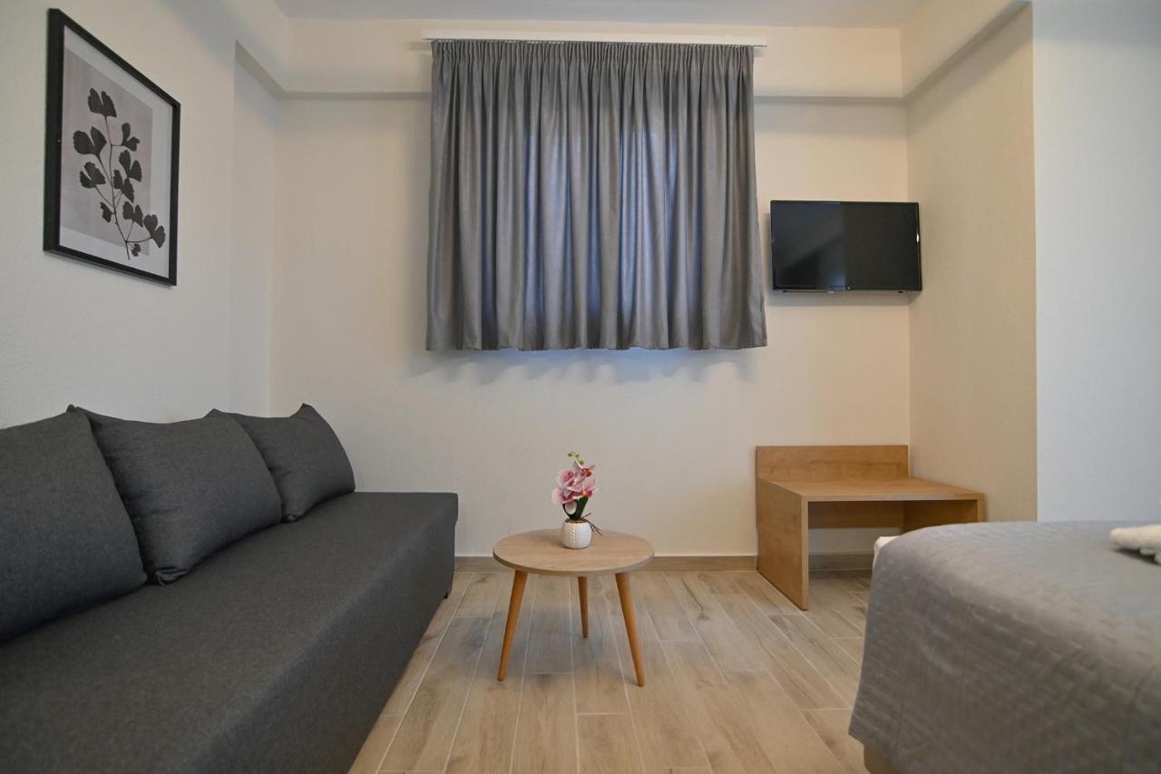 Armonia Luxury Suites Nea Vrasna Exterior photo