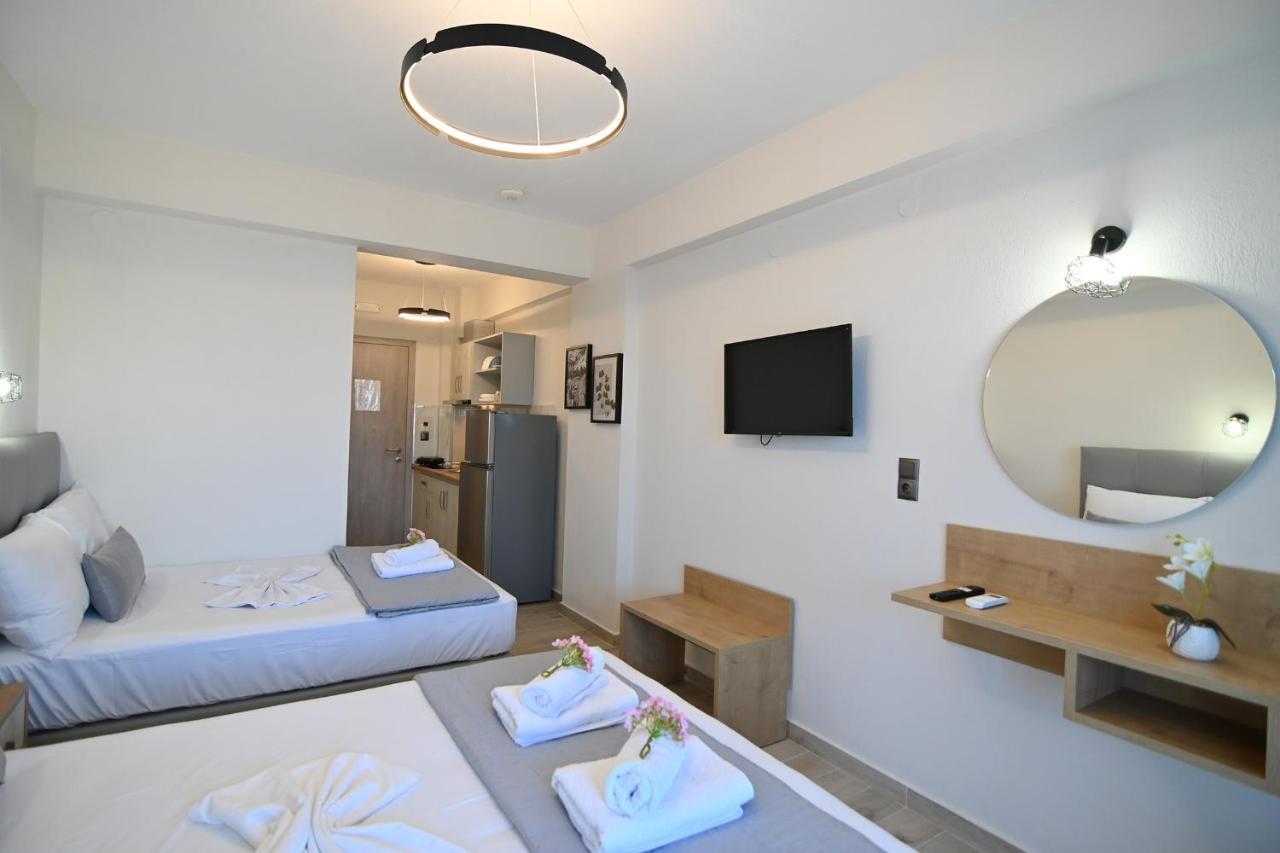 Armonia Luxury Suites Nea Vrasna Exterior photo