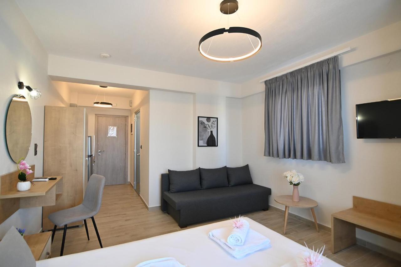 Armonia Luxury Suites Nea Vrasna Exterior photo