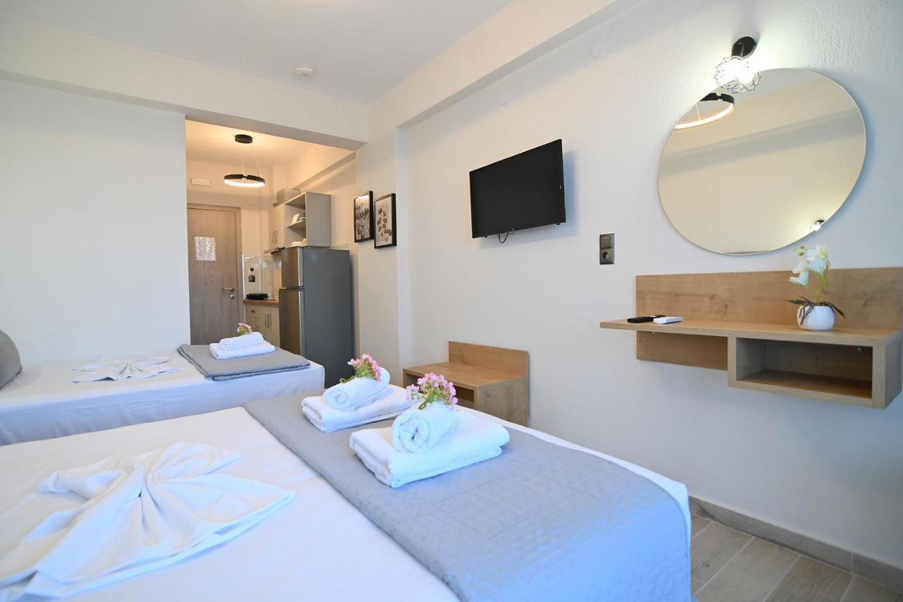 Armonia Luxury Suites Nea Vrasna Exterior photo
