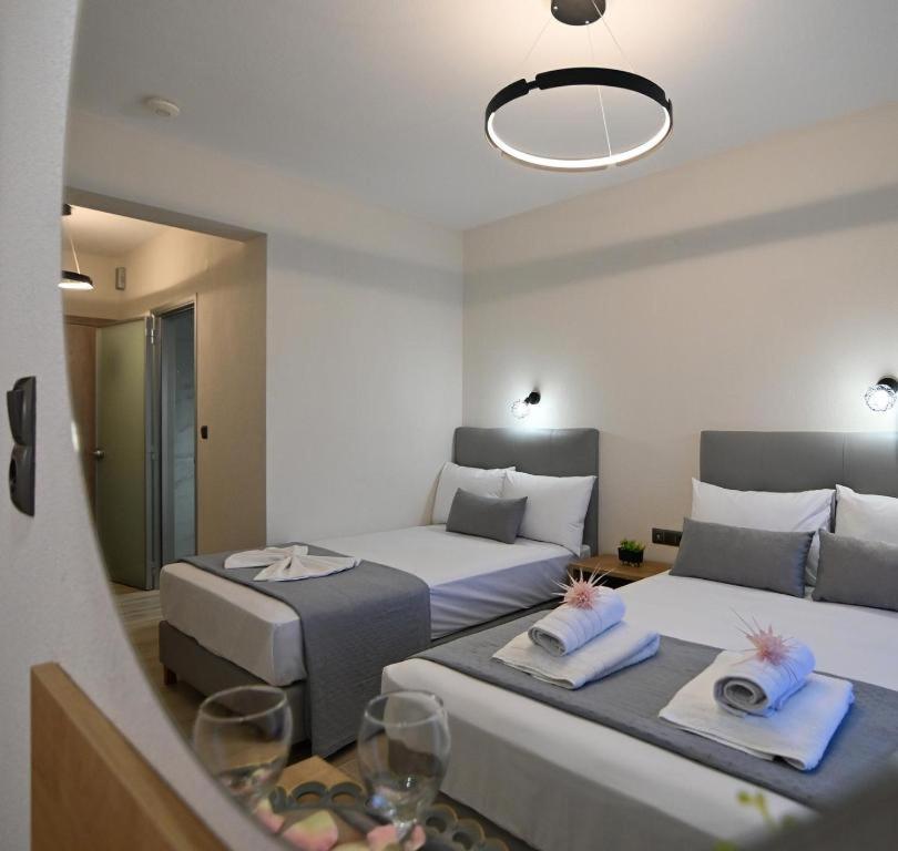 Armonia Luxury Suites Nea Vrasna Exterior photo
